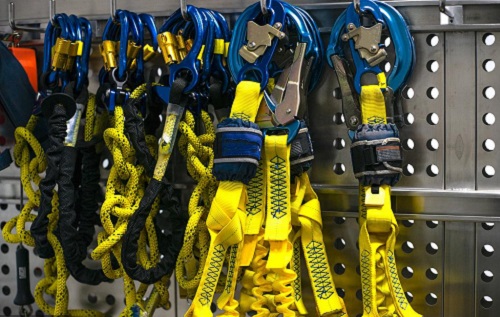 Rigging Hardware